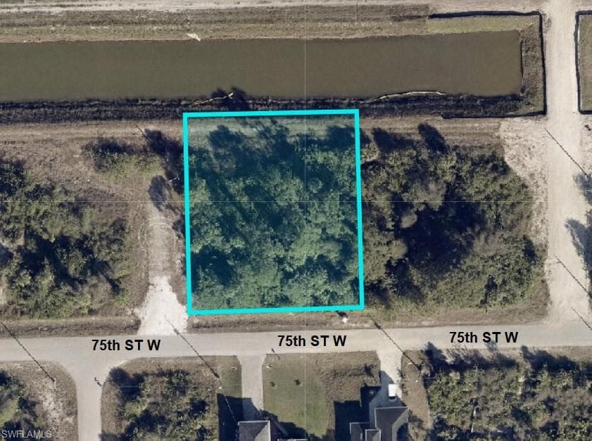 7500 Ruth AVE N LEHIGH ACRES, FL 33971