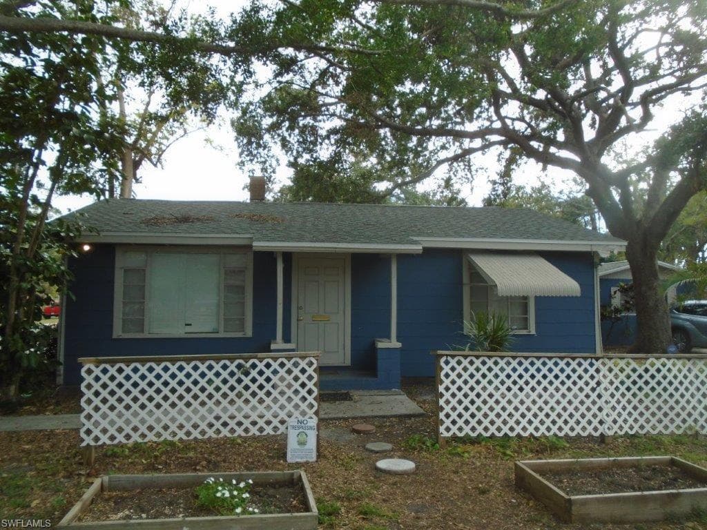 2303 Clifford ST FORT MYERS, FL 33901