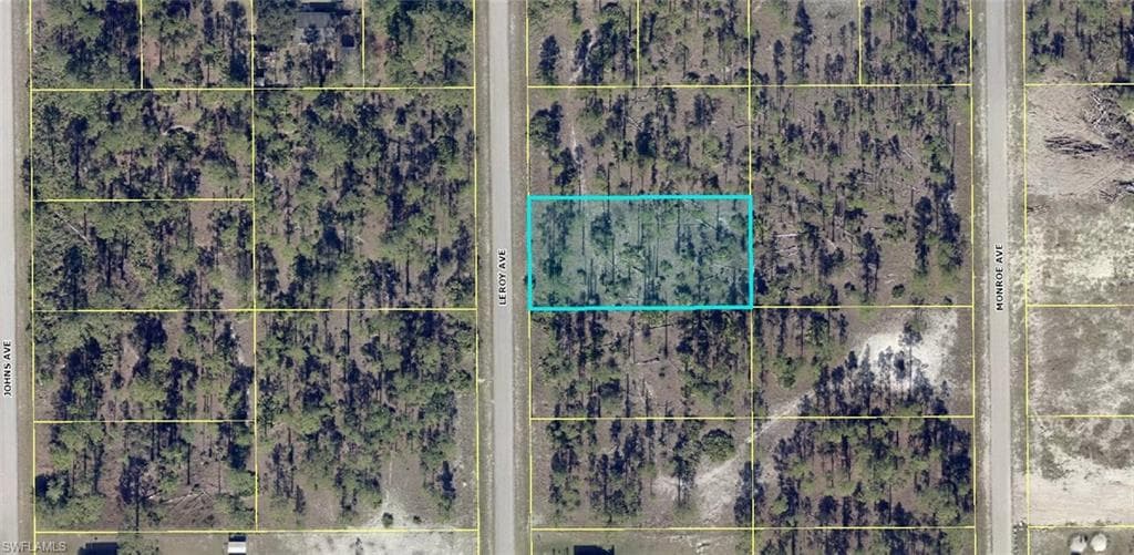 1220 Leroy AVE LEHIGH ACRES, FL 33972