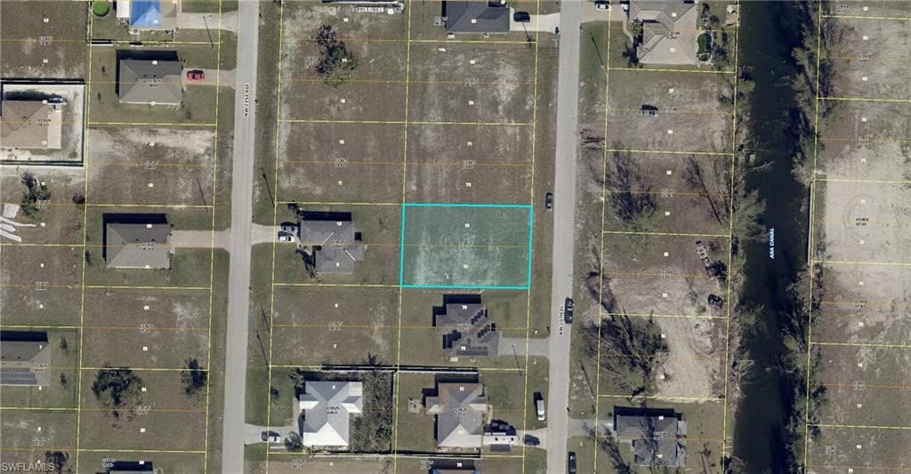 1116 20th PL CAPE CORAL, FL 33993
