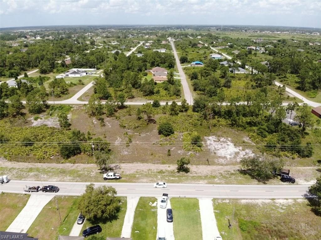 378-380 Bell BLVD S LEHIGH ACRES, FL 33974