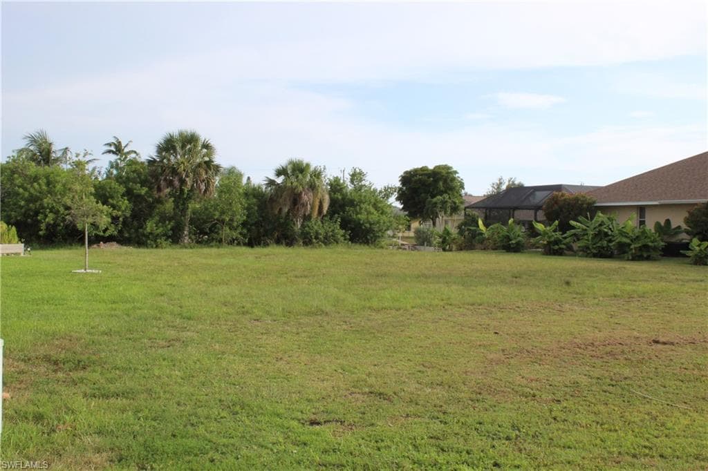 1808 SE 1st TER CAPE CORAL, FL 33990