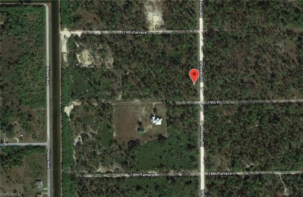 7511 19Th PL LABELLE, FL 33935