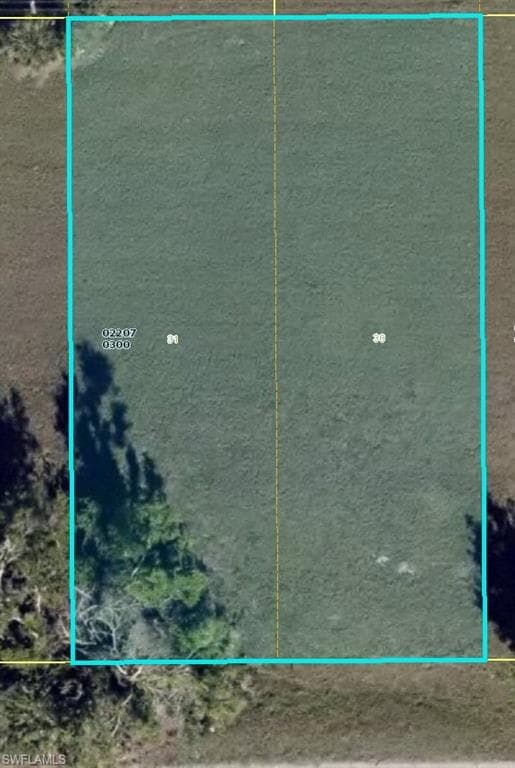 1725 NE 16th TER CAPE CORAL, FL 33909