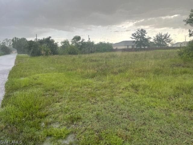 2001 Curry AVE N LEHIGH ACRES, FL 33971