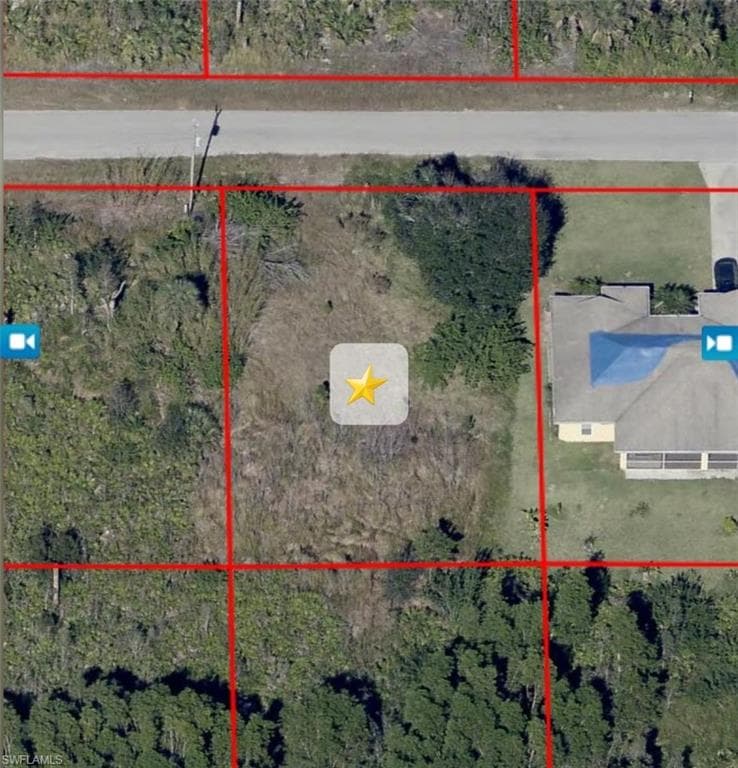 2813 24th ST W LEHIGH ACRES, FL 33971