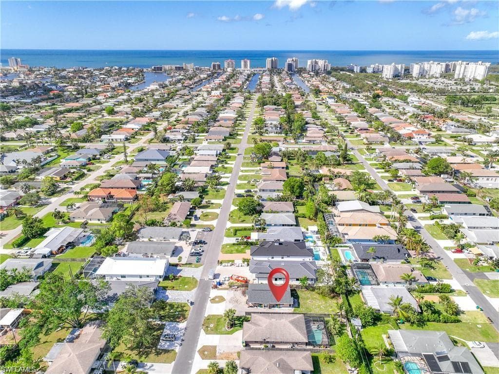 863 108th AVE N NAPLES, FL 34108