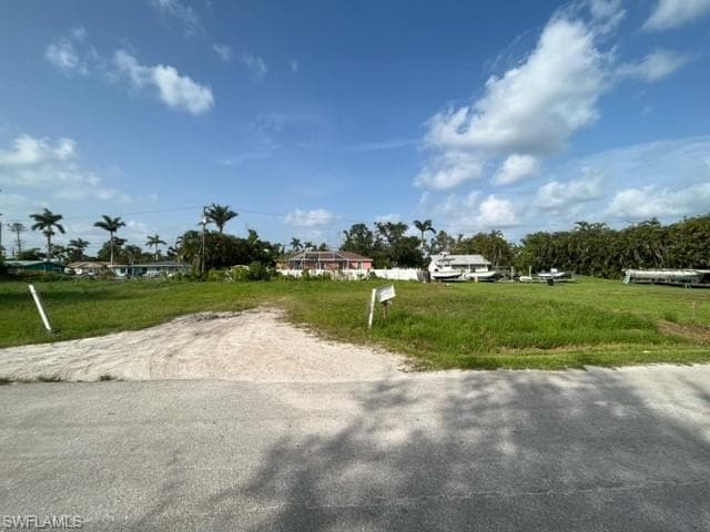 5417 Avenue D AVE BOKEELIA, FL 33922