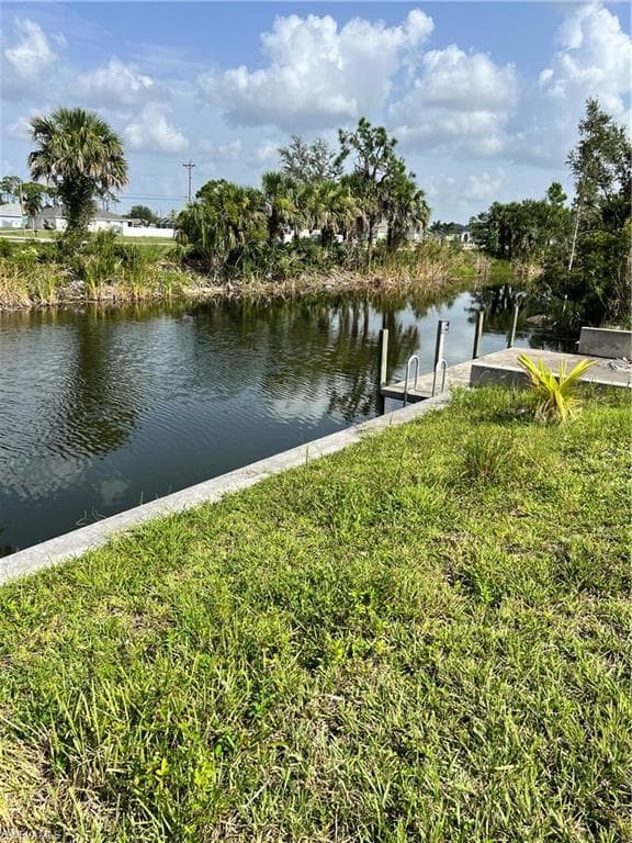 3318 NE 13th PL CAPE CORAL, FL 33909