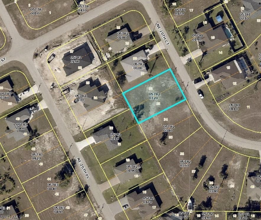 4004 NE 20th CT CAPE CORAL, FL 33909