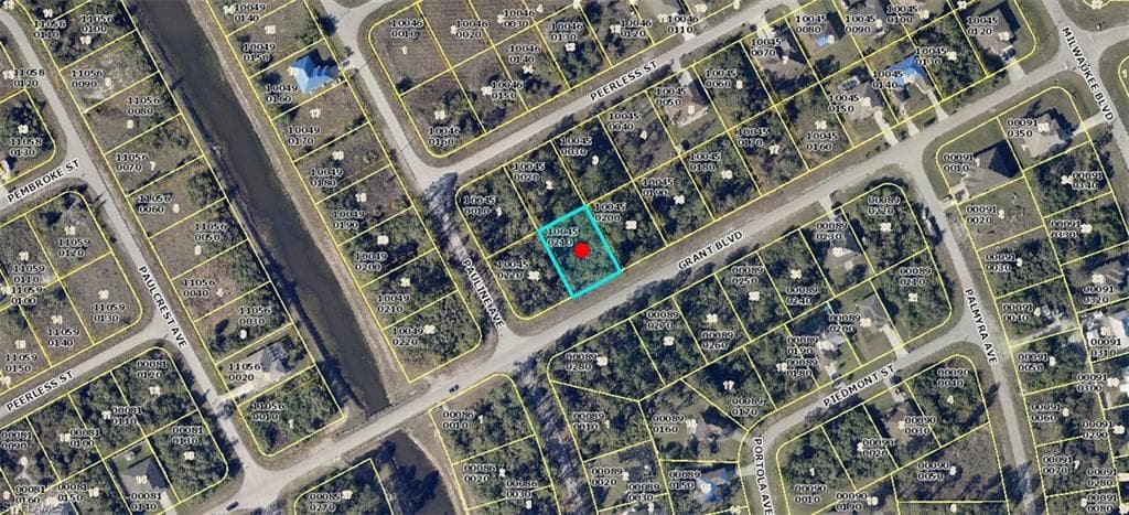 253-255 Grant BLVD LEHIGH ACRES, FL 33974