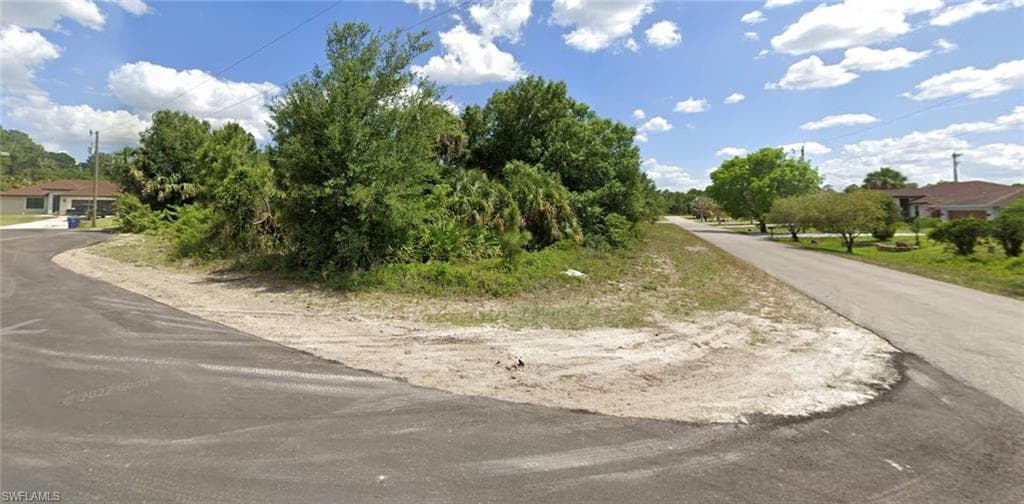 724 Spaulding TER LEHIGH ACRES, FL 33974