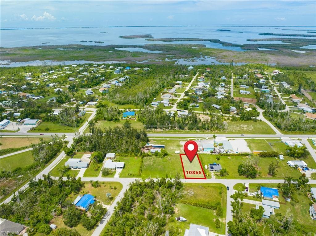 10865 Peatre RD BOKEELIA, FL 33922