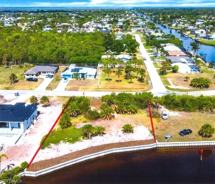 19211 Midway BLVD PORT CHARLOTTE, FL 33948