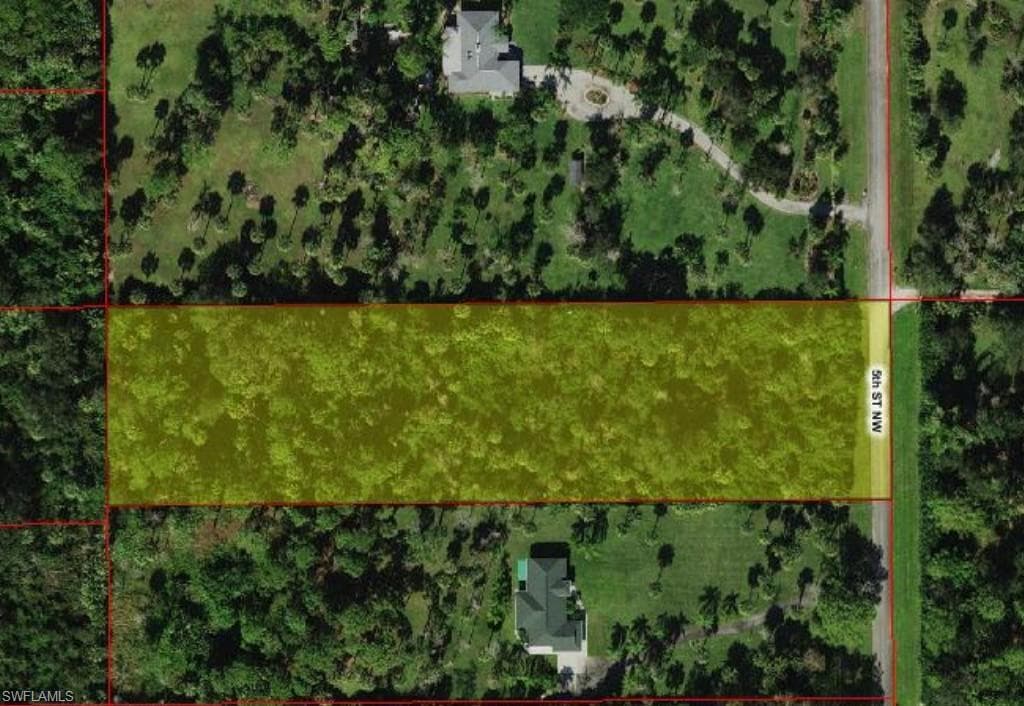 781 5th ST NW NAPLES, FL 34120