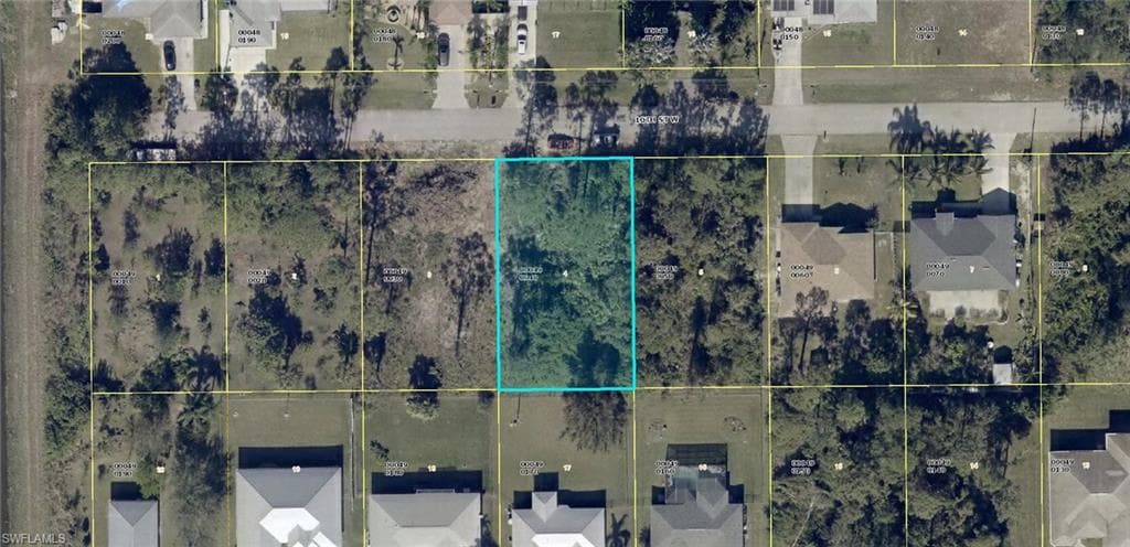2713 10th ST W LEHIGH ACRES, FL 33971