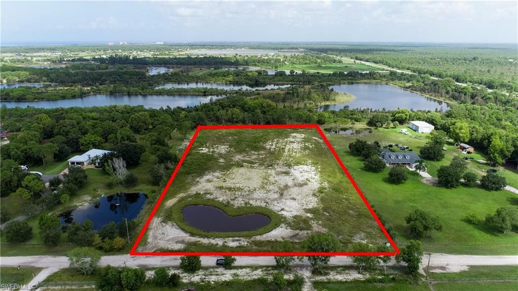 3301 Sand RD CAPE CORAL, FL 33993