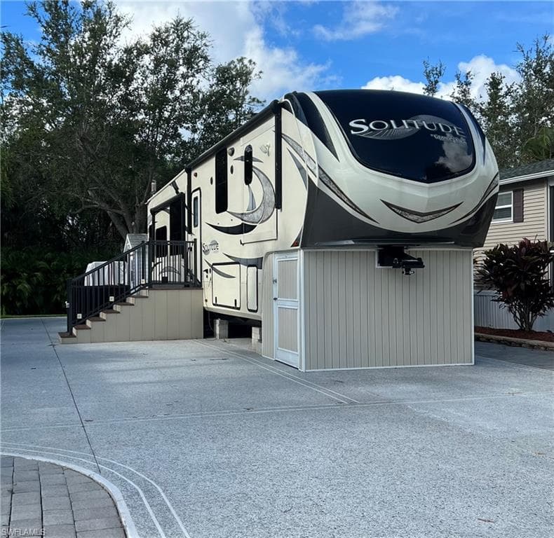 1482 Diamond Lake CIR NAPLES, FL 34114