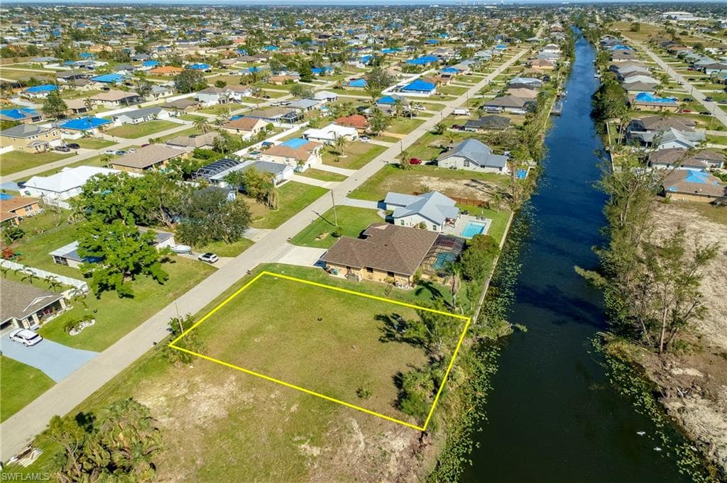 1502 SW 15th ST CAPE CORAL, FL 33991