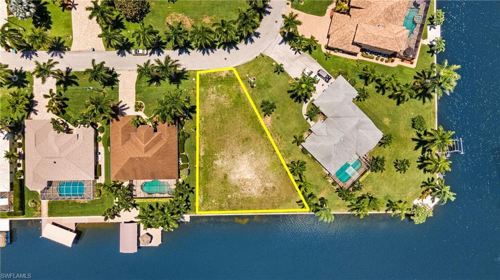 2627 SW 41st ST CAPE CORAL, FL 33914