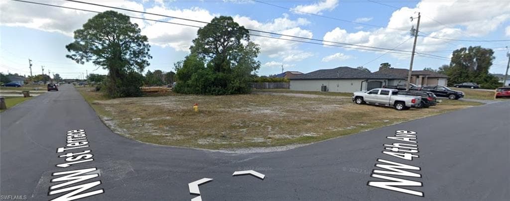 118 NW 4th AVE CAPE CORAL, FL 33993