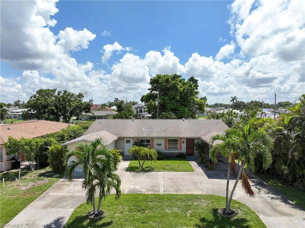 5227 Coronado PKWY 1-2 CAPE CORAL, FL 33904