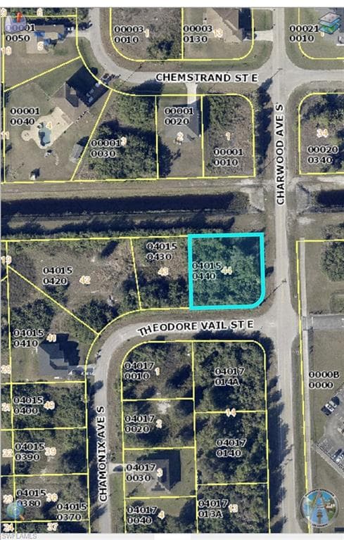 655 Theodore Vail ST E LEHIGH ACRES, FL 33974