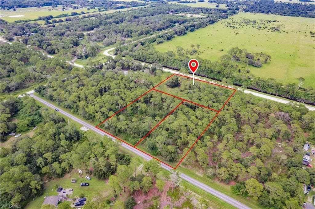 560 N Riverside ST CLEWISTON, FL 33440