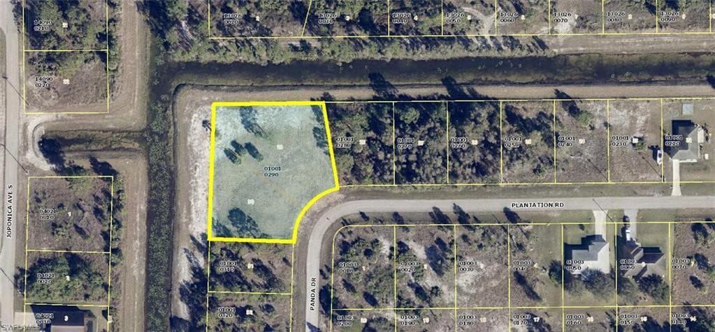 901 Plantation RD LEHIGH ACRES, FL 33974