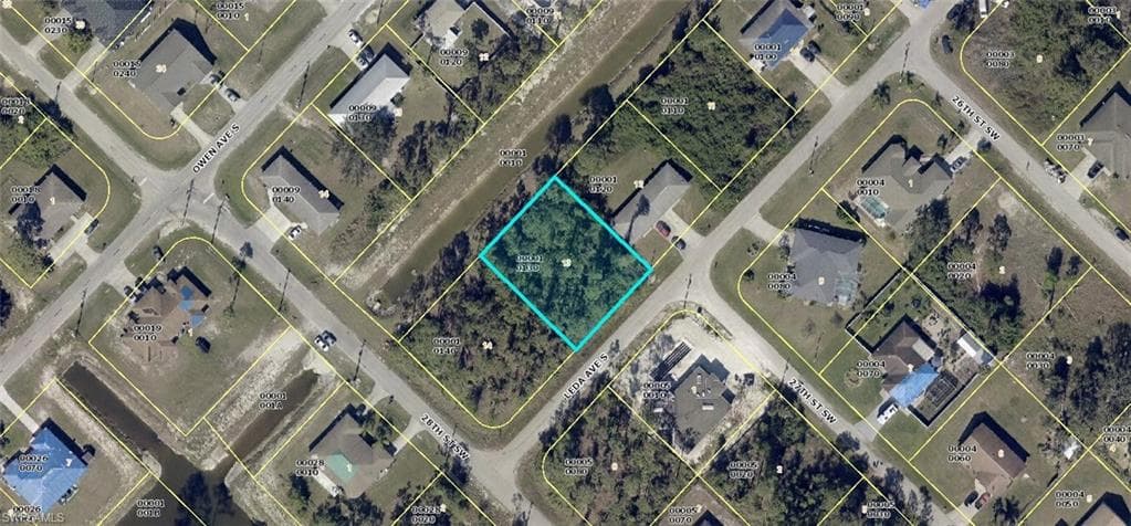 2700-2702 Leda AVE S LEHIGH ACRES, FL 33973