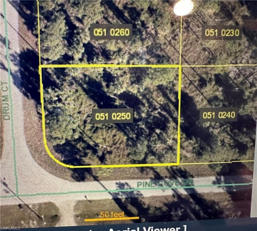 821 Drum CT LEHIGH ACRES, FL 33974