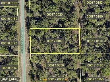 1712 Greenwood AVE LEHIGH ACRES, FL 33972