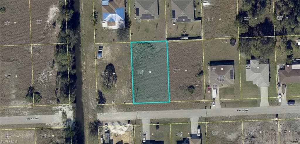 3724 4th ST SW LEHIGH ACRES, FL 33976