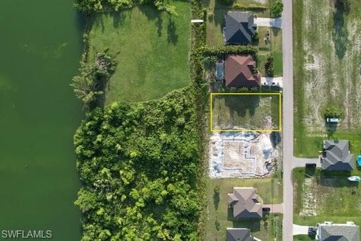 2824 NW 25th ST CAPE CORAL, FL 33993