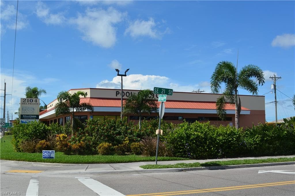 2104 Del Prado BLVD S CAPE CORAL, FL 33990