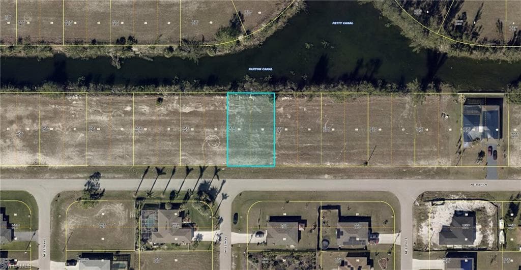 1215 36th LN CAPE CORAL, FL 33909