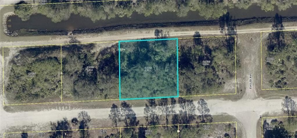 1200 W 18th ST LEHIGH ACRES, FL 33972