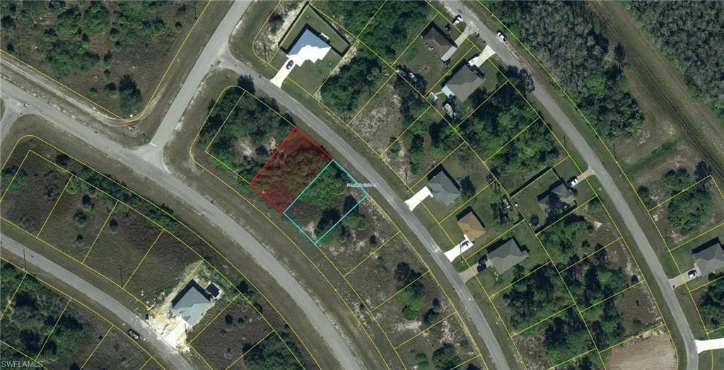 8049 Memory CIR LABELLE, FL 33935