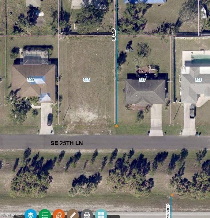 313 SE 25th LN CAPE CORAL, FL 33904