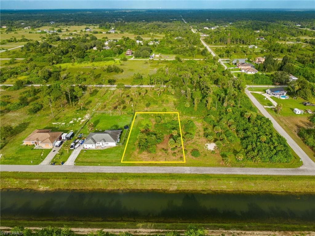 1819 Hines AVE LEHIGH ACRES, FL 33972
