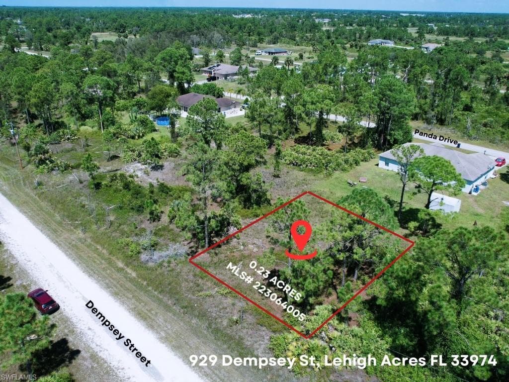 929 Dempsey ST LEHIGH ACRES, FL 33974