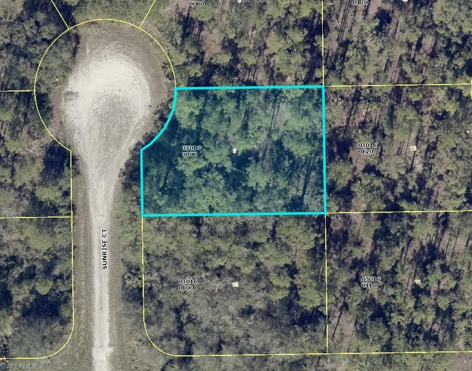 105 Sunrise CT LEHIGH ACRES, FL 33974