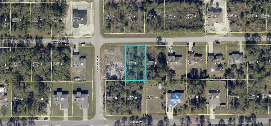 2717 20th ST W LEHIGH ACRES, FL 33971