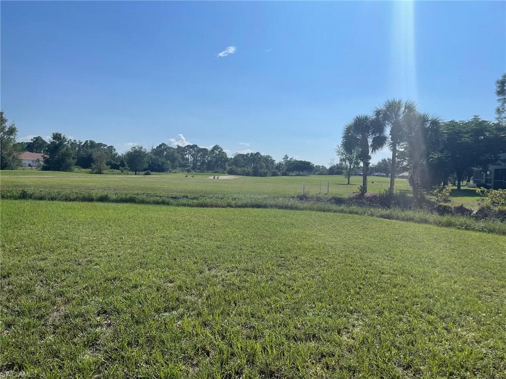 2208 Colefax CT LEHIGH ACRES, FL 33973
