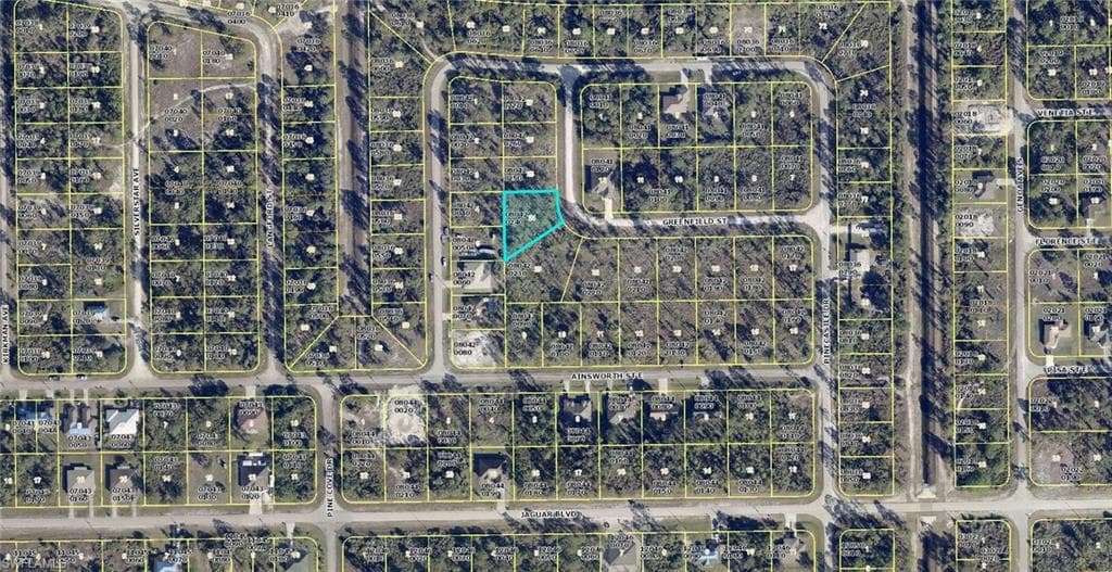 1034 Greenfield ST LEHIGH ACRES, FL 33974