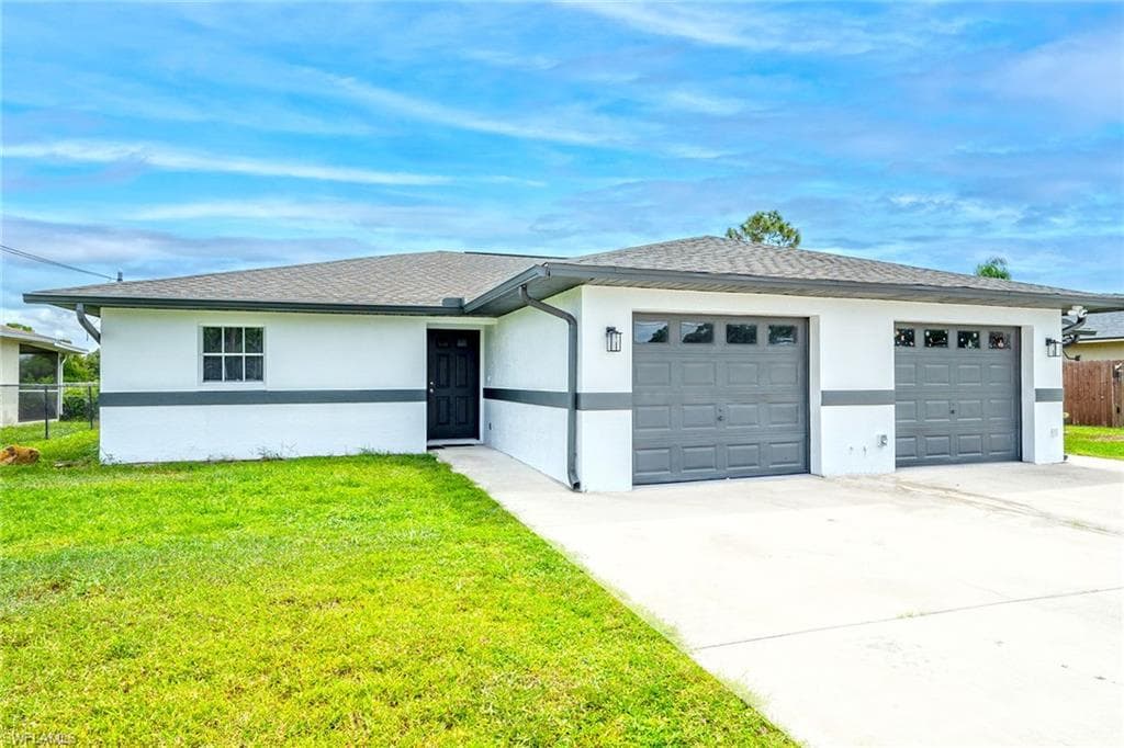 7584-7586 Winged Foot DR FORT MYERS, FL 33967