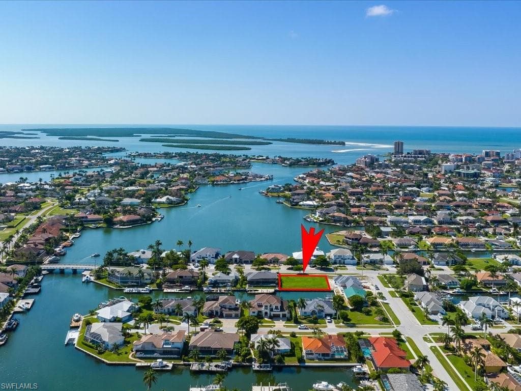 1258 Winterberry DR MARCO ISLAND, FL 34145