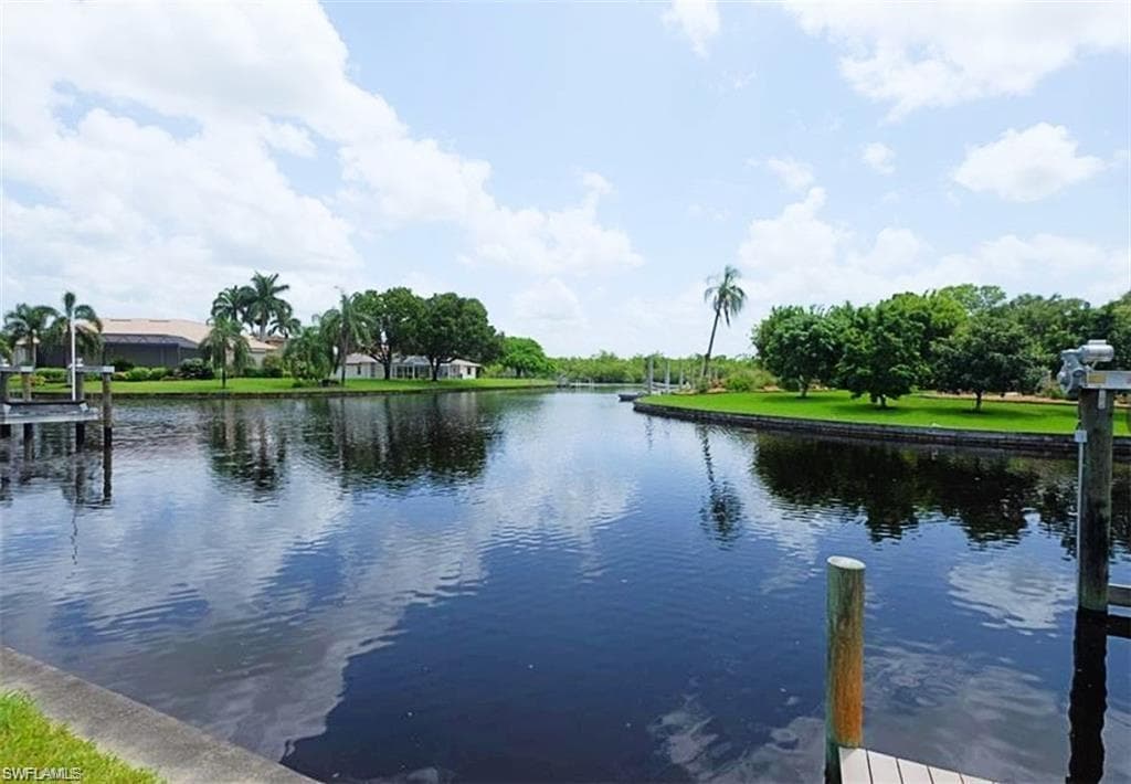 6738 Griffin BLVD FORT MYERS, FL 33908