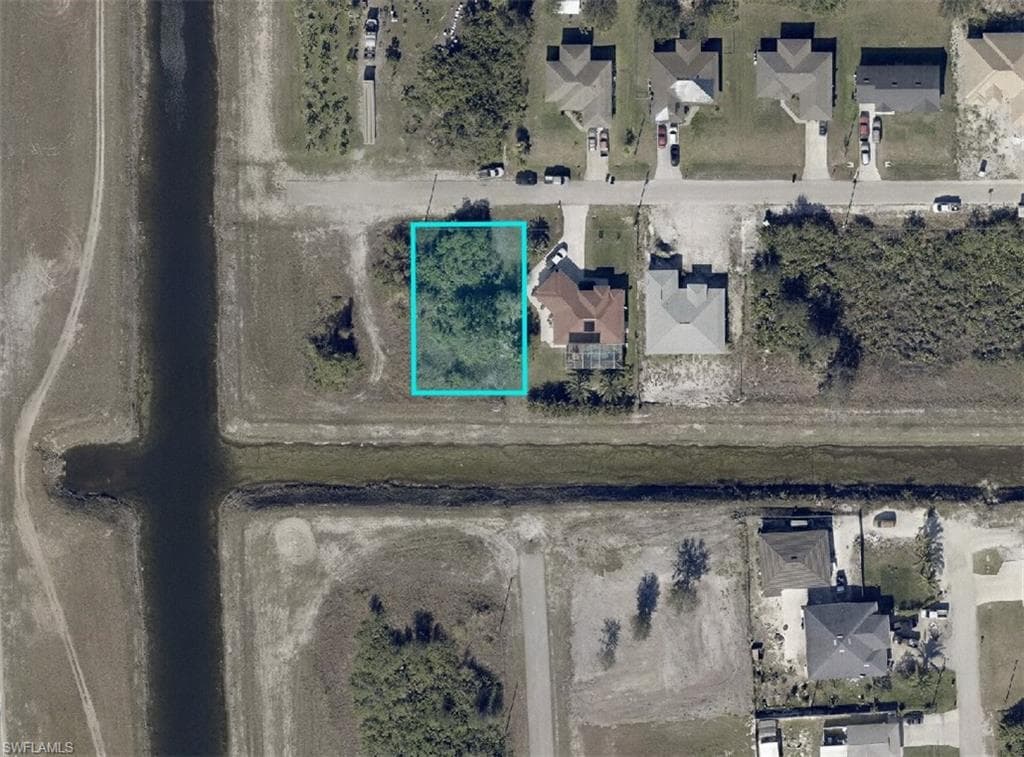 3017 15th ST SW LEHIGH ACRES, FL 33976