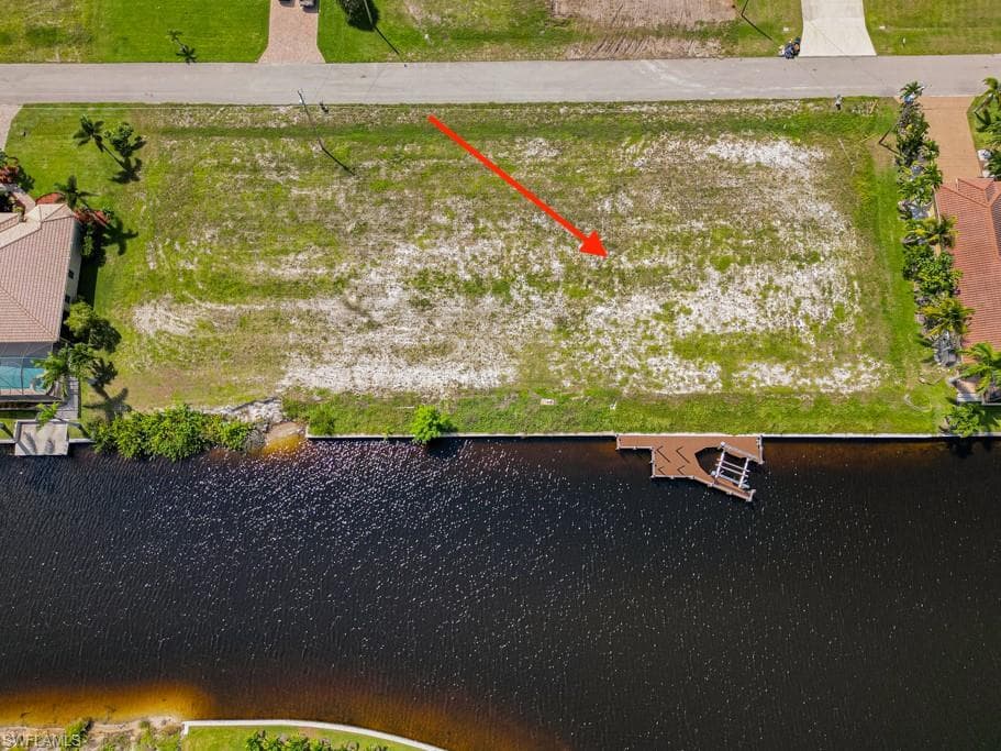 3321 NW 18th TER CAPE CORAL, FL 33993